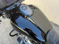 2021 Harley-Davidson CVO Street Glide 117 (FLHXSE) Touring Black