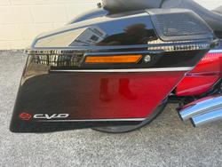 2021 Harley-Davidson CVO Street Glide 117 (FLHXSE) Touring Black