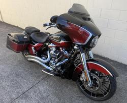 2021 Harley-Davidson CVO Street Glide 117 (FLHXSE) Touring Black