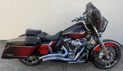 Harley-Davidson CVO Street Glide 117 (flhxse)