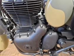 2025 Royal Enfield CLASSIC 350 SIGNALS GREEN