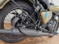 2025 Royal Enfield CLASSIC 350 SIGNALS GREEN