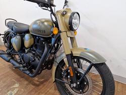 2025 Royal Enfield CLASSIC 350 SIGNALS GREEN