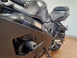 2004 Suzuki GSX-R750 Black