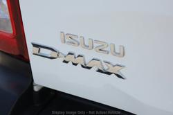 2026 Isuzu D-MAX X-RIDER