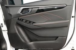 2026 Isuzu MU-X X-TERRAIN