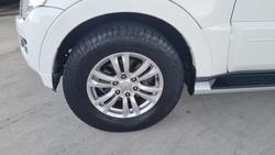 2017 Mitsubishi Pajero GLX