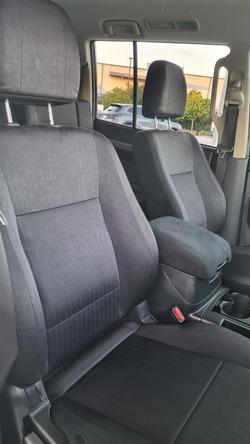 2017 Mitsubishi Pajero GLX