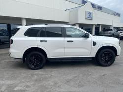 2025 Ford Everest Black Edition