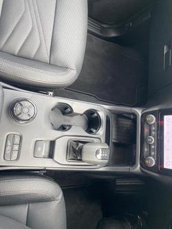 2025 Ford Everest Black Edition