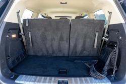 2021 LDV D90 Executive