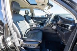 2021 LDV D90 Executive