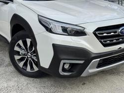 2023 Subaru Outback AWD Touring