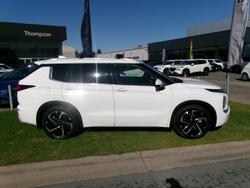 2022 Mitsubishi Outlander Exceed