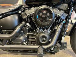 2019 Harley-Davidson Street Bob 107 (FXBB) Softail Black