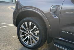 2025 Ford Everest Platinum