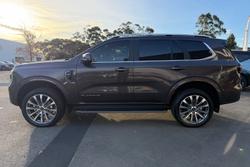 2025 Ford Everest Platinum