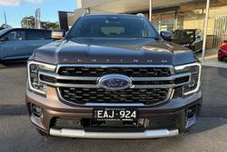 2025 Ford Everest Platinum