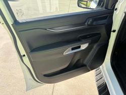 2025 Ford Everest Trend