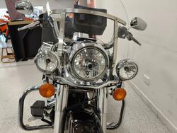 2011 Harley-davidson FLHRC ROAD KING CLASSIC Maroon