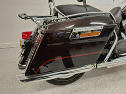 2011 Harley-davidson FLHRC ROAD KING CLASSIC Maroon