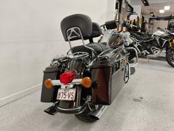 2011 Harley-davidson FLHRC ROAD KING CLASSIC Maroon