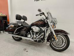 2011 Harley-davidson FLHRC ROAD KING CLASSIC Maroon