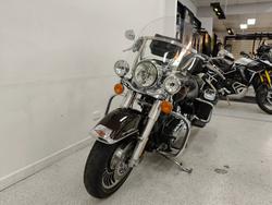 2011 Harley-davidson FLHRC ROAD KING CLASSIC Maroon