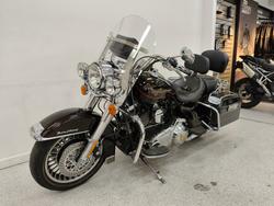 2011 Harley-davidson FLHRC ROAD KING CLASSIC Maroon