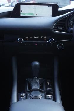 2021 Mazda 3 G25 Astina