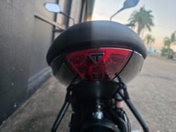 2025 Triumph TRIDENT 660 RED