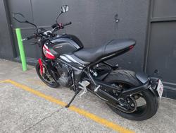 2025 Triumph TRIDENT 660 RED