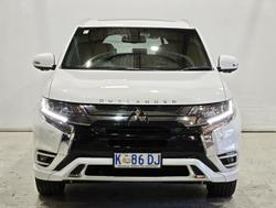 2021 Mitsubishi Outlander PHEV Exceed