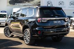 2022 Ford Everest Platinum