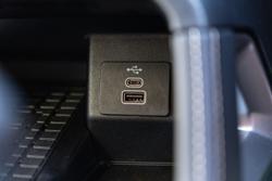 2022 Ford Everest Platinum