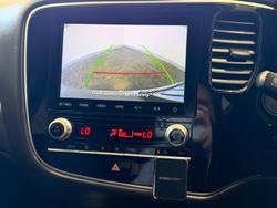 2020 Mitsubishi Outlander ES