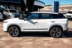 2025 Jaecoo J7 SHS Track