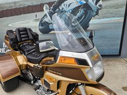 1985 Honda GL1200AE (GOLDWING ASPENCADE) GOLD