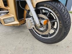1985 Honda GL1200AE (GOLDWING ASPENCADE) GOLD