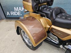1985 Honda GL1200AE (GOLDWING ASPENCADE) GOLD