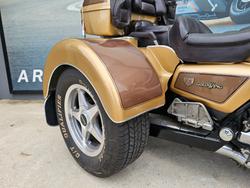 1985 Honda GL1200AE (GOLDWING ASPENCADE) GOLD