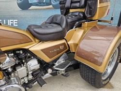 1985 Honda GL1200AE (GOLDWING ASPENCADE) GOLD