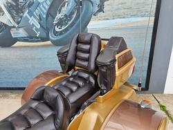 1985 Honda GL1200AE (GOLDWING ASPENCADE) GOLD