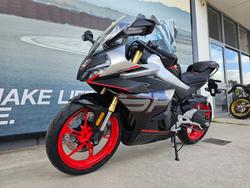 2026 CFMOTO 450 SR ABS Black