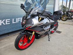 2026 CFMOTO 450 SR ABS Black