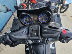 2021 Yamaha TMAX 560 (ABS) LOW GLOSS BLACK