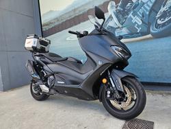 2021 Yamaha TMAX 560 (ABS) LOW GLOSS BLACK