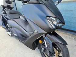 2021 Yamaha TMAX 560 (ABS) LOW GLOSS BLACK