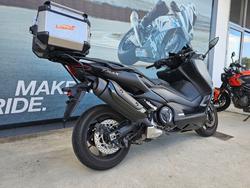 2021 Yamaha TMAX 560 (ABS) LOW GLOSS BLACK