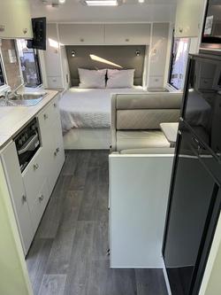 2024 Design RV Crx Semi Off Road, Van 1-1, 18'8''